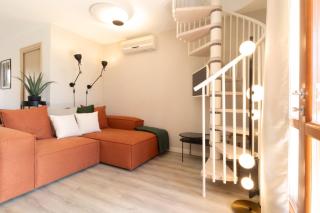 Exclusive Pool Access, 2 floors, Balcony View, Parking - 6