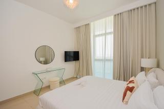 The Lagoon Breeze - 8