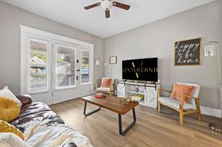 Louisville Haven With BBQ Fire Pit & Private Yard - 4