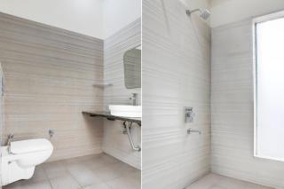 Collection O Railway Station Road Near Clock Tower - 5