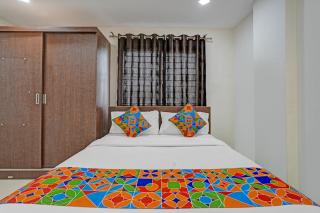FabHotel Ujwal Comforts - 8