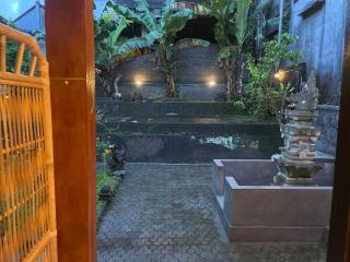 Umah Kerta Guest House - 5