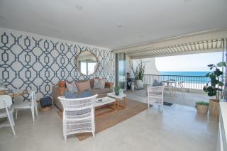 24 Bronze Bay Umhlanga Rocks Beachfront Apartment - 0