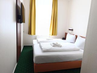 REGIOHOTEL Bunte Stadt - 8