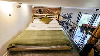 Studio z ogrodem przy Starej Zajezdni - 3