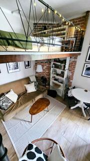 Studio z ogrodem przy Starej Zajezdni - 9