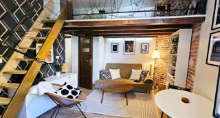 Studio z ogrodem przy Starej Zajezdni - 7