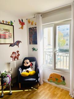 THE ENCHANTED HOUSE ( 15 min walk to Disney) - 4