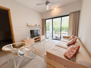 Choisy Les Bains by LOV Mauritius - 2