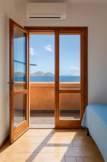 Vulcanello Sea View Apartment - 4