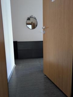 Modern Apartment in Sofia Near Downtown - 7