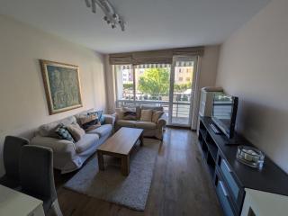 Modern Apartment in Sofia Near City Center - 9