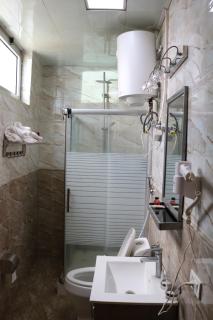 Tilman Hotel - 9