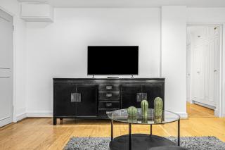 Modern 3 Bedroom Apartment Walk to South Kensington, Hyde Park, Chelsea - 6