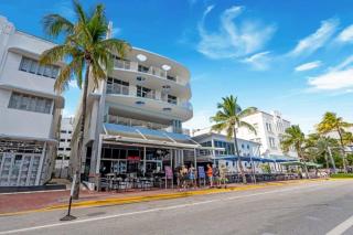 Cozy Studio Ocean Drive - Roof Top Pool with Bar - 7