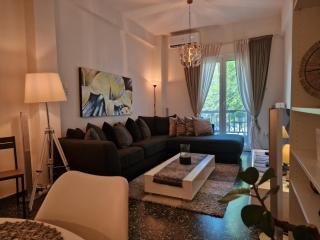 Modern apartment in Neo Faliro - 9