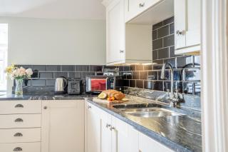 Clifford St - Apartment 8 - 3