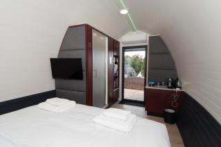 Luxury Pods at Murrayshall Estate - 5