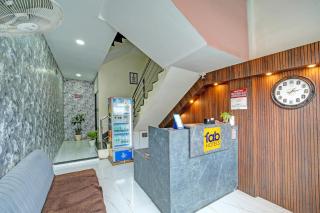 FabHotel Cressida - 9