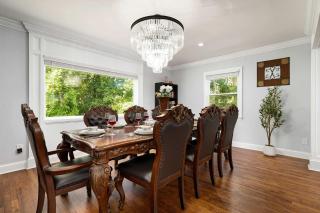 Spacious 6BR Getaway Game Room Firepit NYC - 6