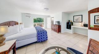 Creekside Inn - 2