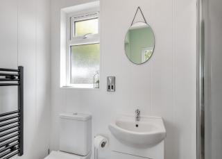 Calvesland Hideaway - Manorbier - 7