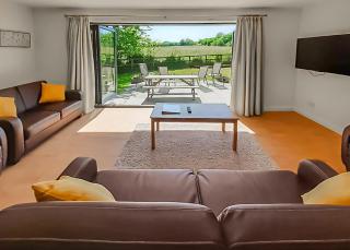 Eastcott Lodges - 8
