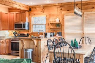 Evergreen Cabin at Snowshoe Mtn Resort - 8