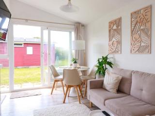 Cozy Retreat - 9