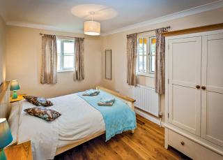 Oak Farm Lodges - 3