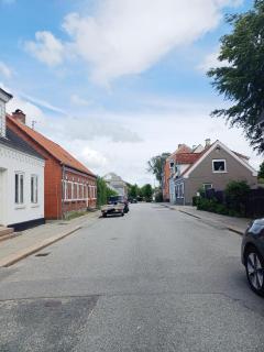 Charming 2 bedroom apartment free parking - 7
