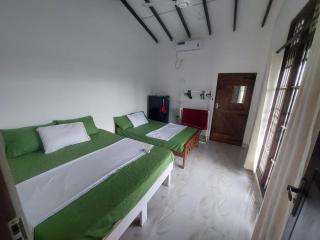 Hostel Lali beach villa - 3