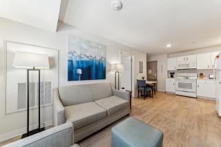 Properties By Preston I Stylish 1bed I Gym - 1
