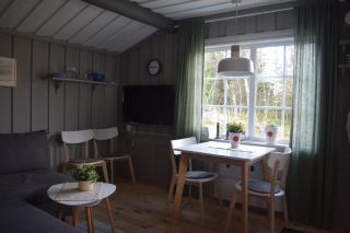 Mysig liten stuga i Messlingen - 3