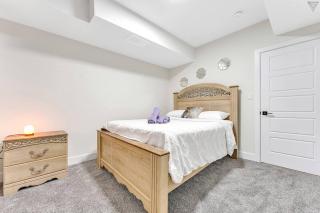 New Builtspacious Suite Bsmtgamesnetflix - 5