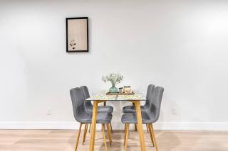 New Builtspacious Suite Bsmtgamesnetflix - 3