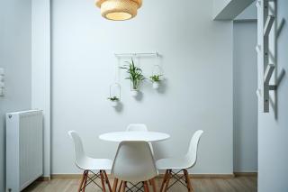 Elegant Two-Bedroom in Exarcheia, Peridot - Homes - 9