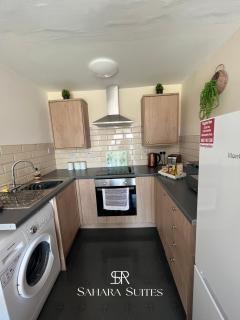 Modern 2BR - Newcastle City & St James - Parking - 2