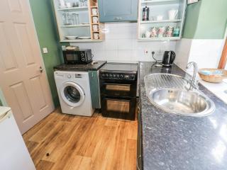 Ewe Cottage - 4