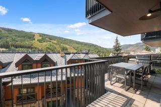 Altus 302 by East West Hospitality - 2