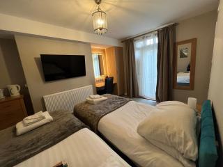 Hedley House Hotel & Apartments - 5
