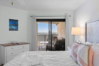 New Listing! Seascape 317 - View! Beach! Pool! - 3