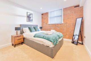 Cosy 2 Bed Apartment in Burton-on-Trent - 7