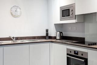 Central Birmingham Flat with Roof Terrace - 2
