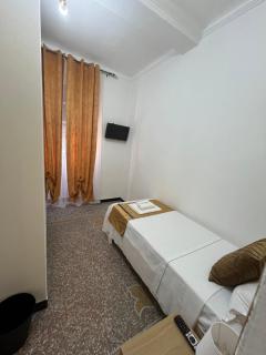 Genova Gold Rooms - 9