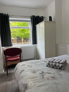Room in Rugby 5min walk to train station - 1