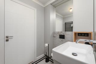 Bonifraterska 6 by Homeprime - 4