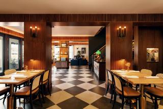Hotel Albatross - 8