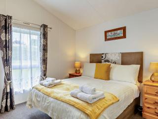 3 Bed in Brixham BX012 - 1
