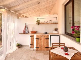 Bentosu, bungalow with pool - 1